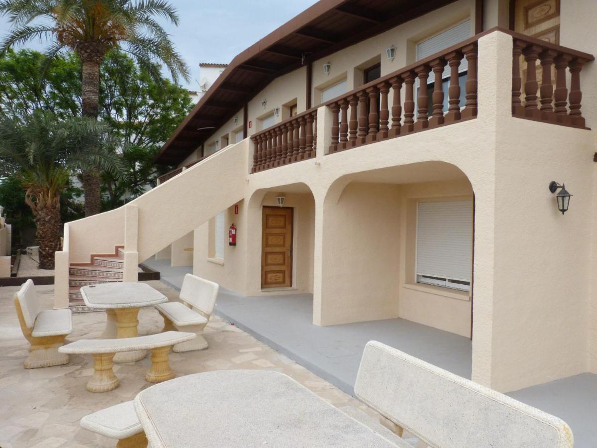 Alojamiento Cafe Soles Denia Exterior foto